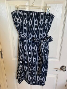 Athleta Black and White Strapless Ikat Dress with Waist Tie